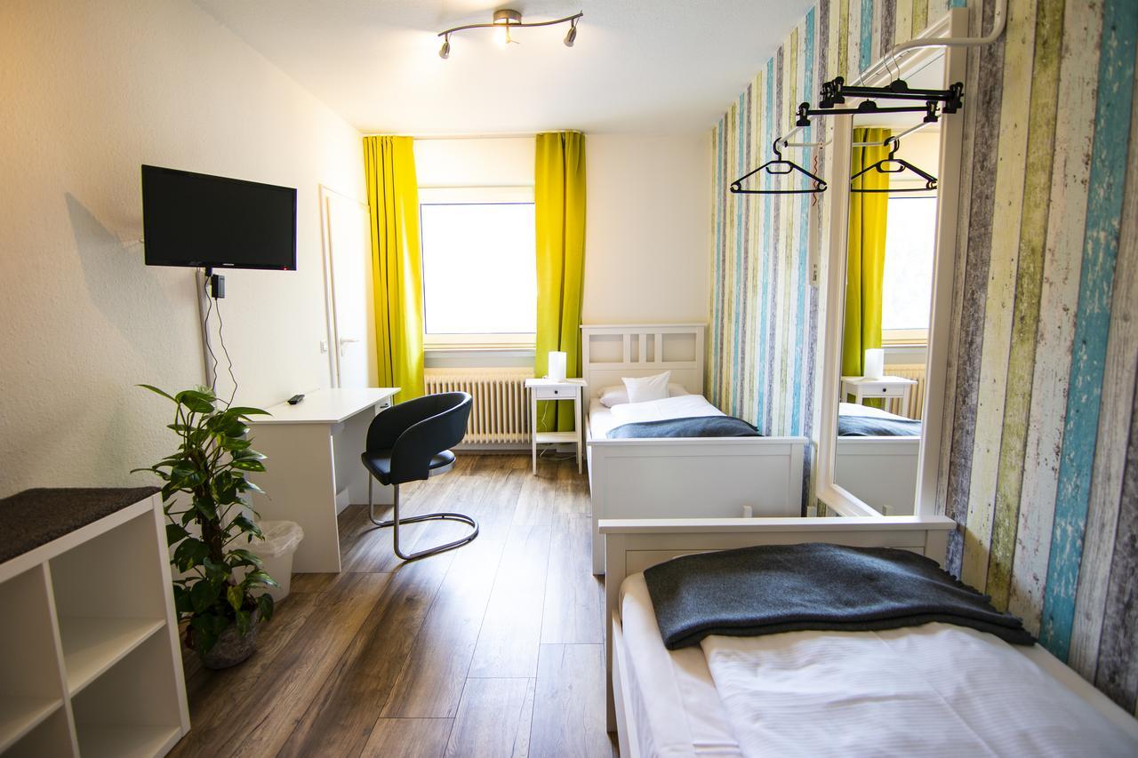 Landgasthof Hotel Will Neuenstein  Екстериор снимка